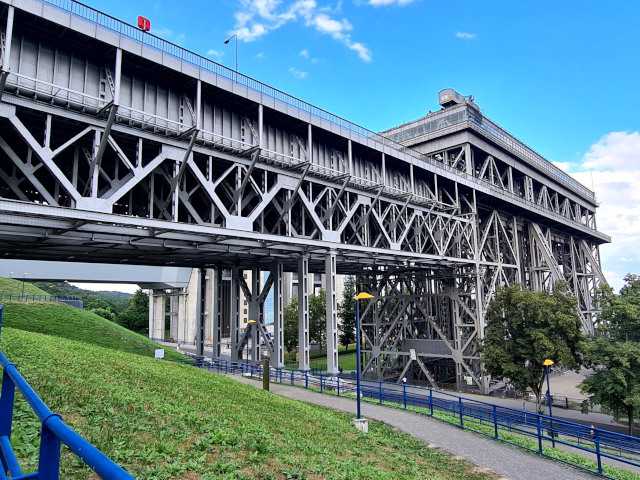 Niemcy – Niederfinow i ZOO w Eberswalde